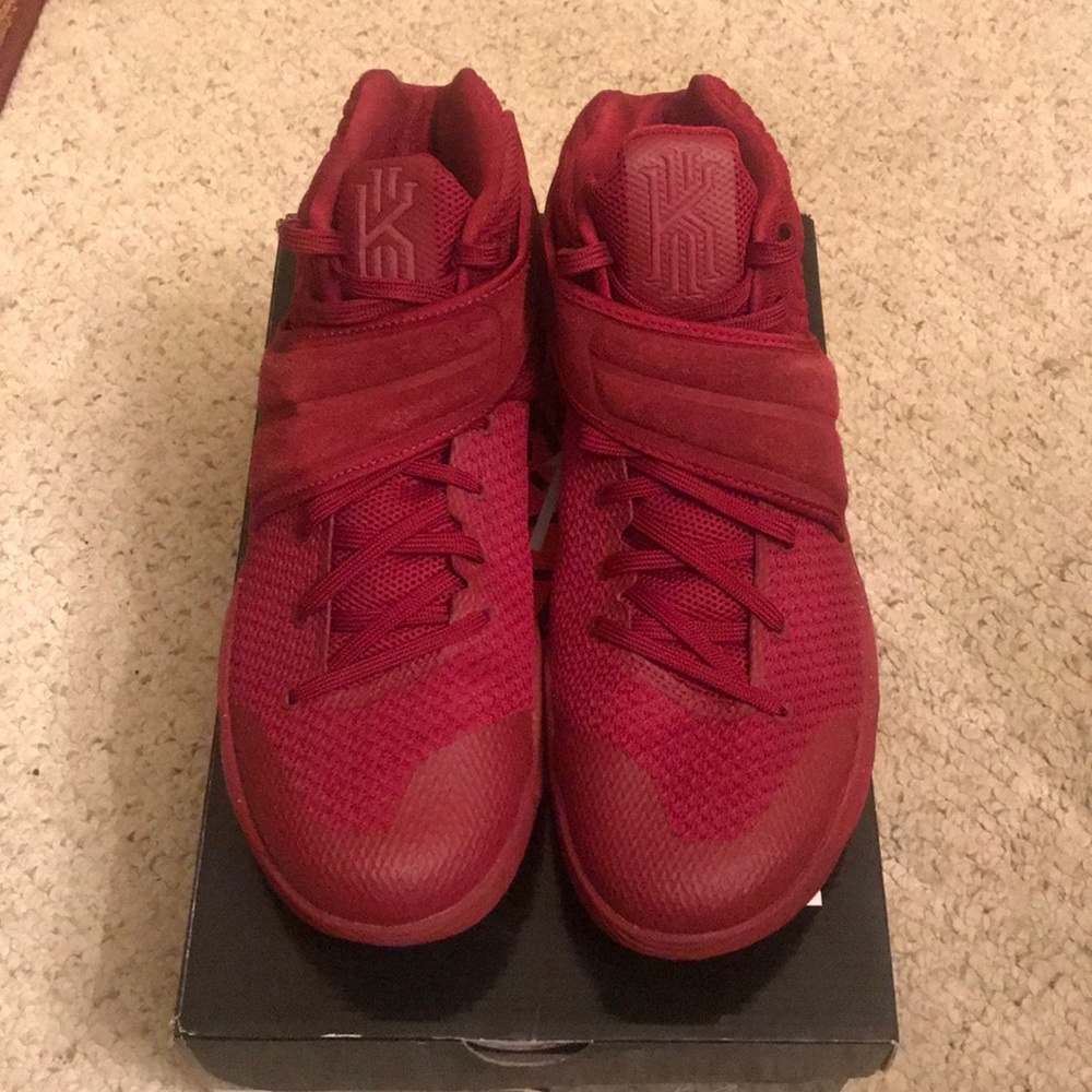 Nike Kyrie 2